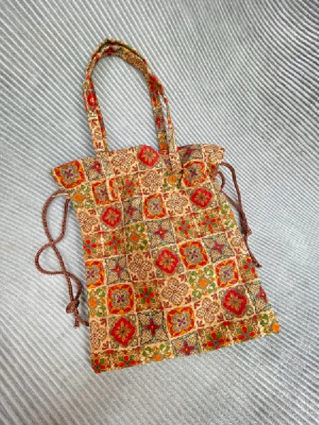 Raybone Introduces Eco-Friendly Cork Bag Handbag – A Natural, Sustainable Choice for Modern Lifestyles